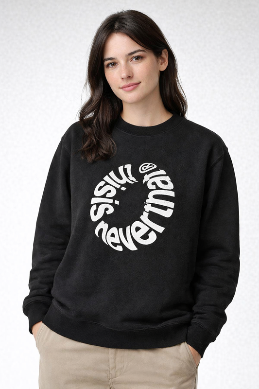 Sisi Nevermind – Circular Typography Sweatshirt