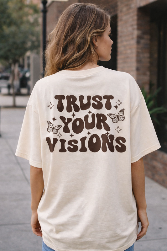 Trust your visions retro inspirational oversized graphic t-shirt streetwear design